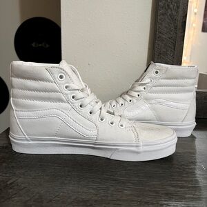Women’s VANS Sk8-Hi Shoes